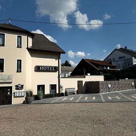 Hotel Zur Linde Saarlouis Kültér fotó