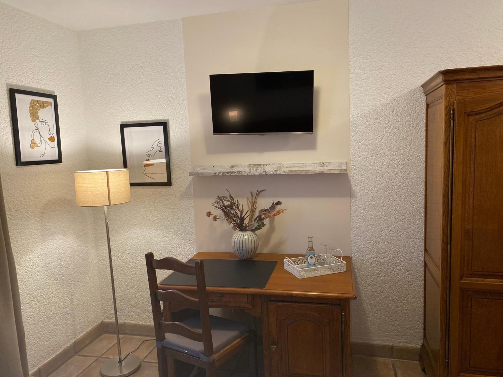 Hotel Zur Linde Saarlouis Kültér fotó